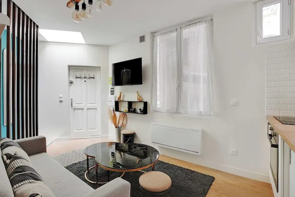 Cosy Apartment With 2 Rooms in Marais - Photo 3