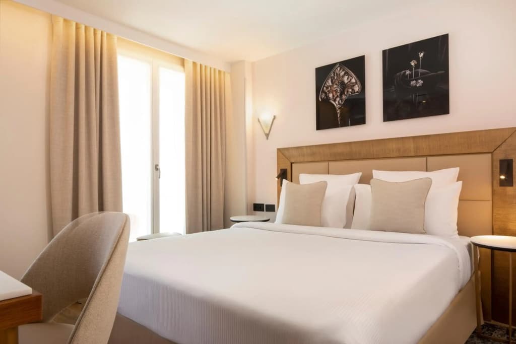 Hotel Des Champs Elysees - Photo 4