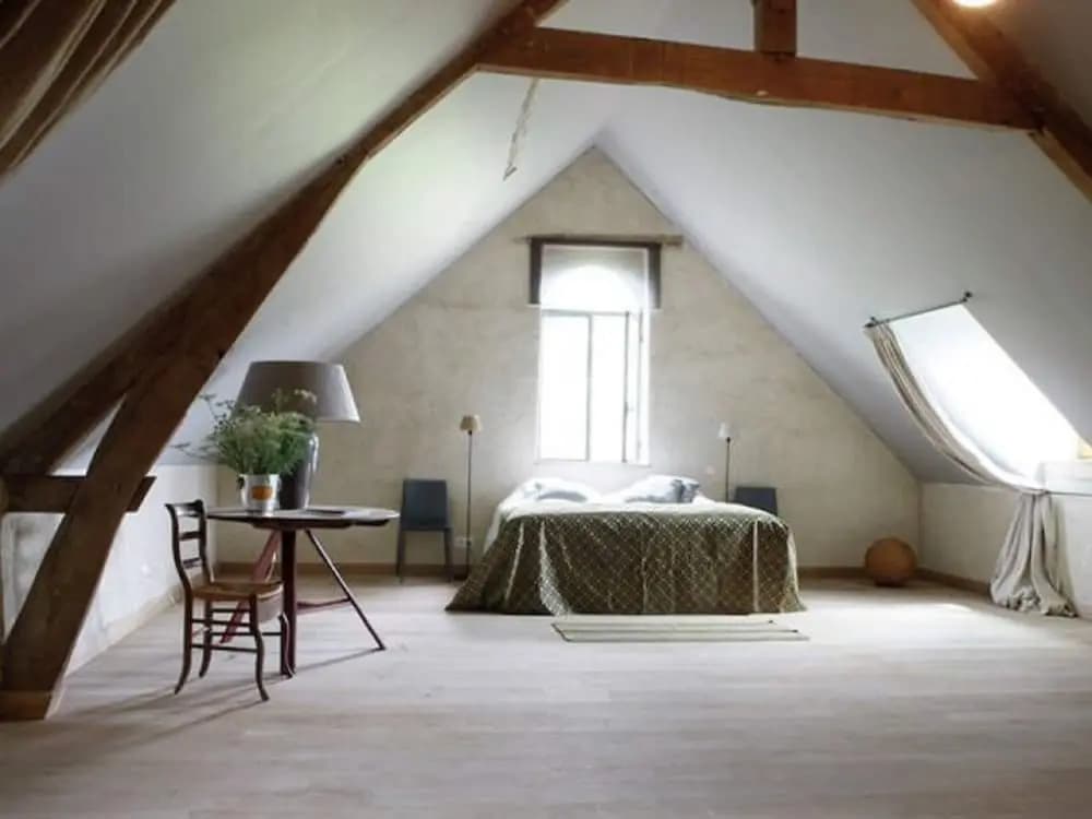 Luxurious Farmhouse in Braize - Photo 1