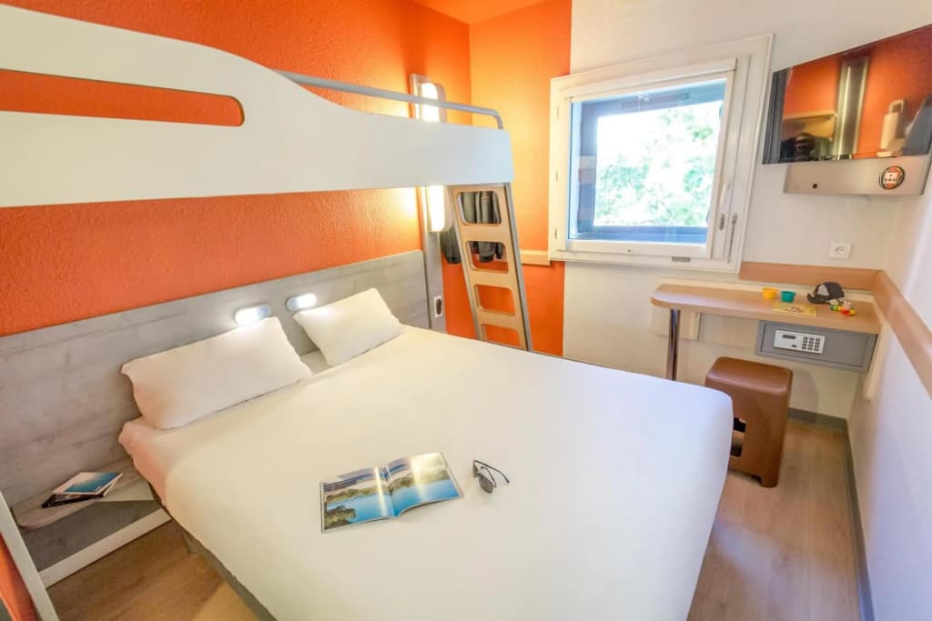 ibis budget Marseille Timone - Photo 2