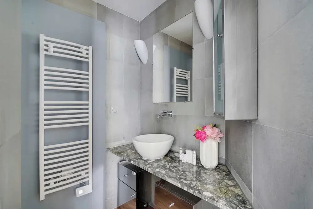 Chic Apartment - 2br/6p - Saint-ambroise - Miniature 7