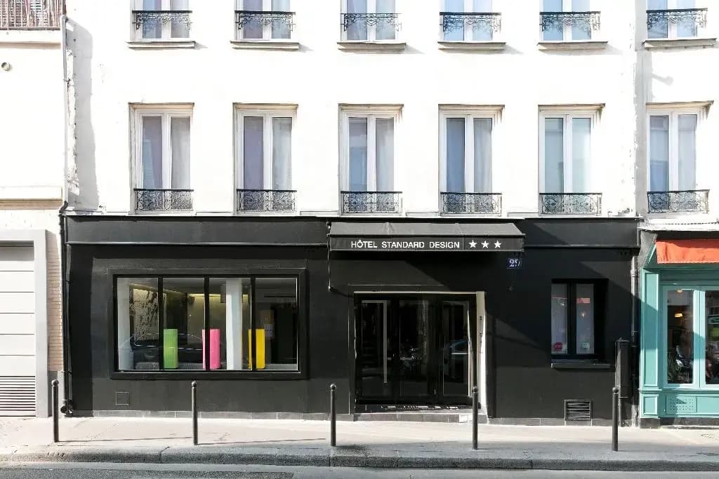 Hotel Standard Design - Photo 1