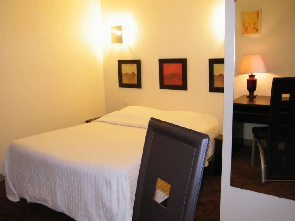 Logis Auberge Saint Thégonnec & son Restaurant - Photo 2