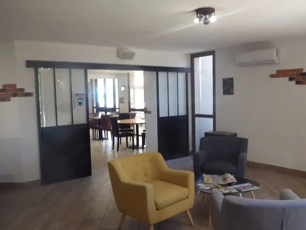 Brit Hotel Toulon - La Valette - Miniature 7