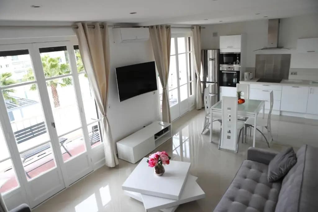 3P luxe proche Croisette - Photo 3