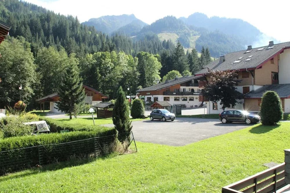 Apartment for 4 in Chatel With Balcony - Photo 5