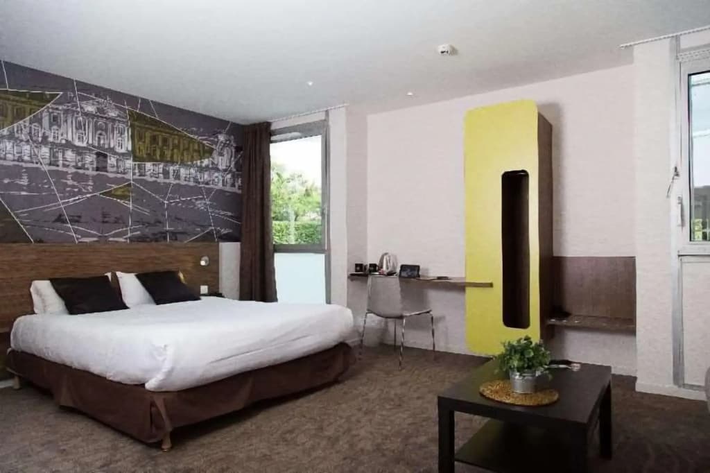 Brit Hotel Toulouse Colomiers - L'Esplanade - Photo 4