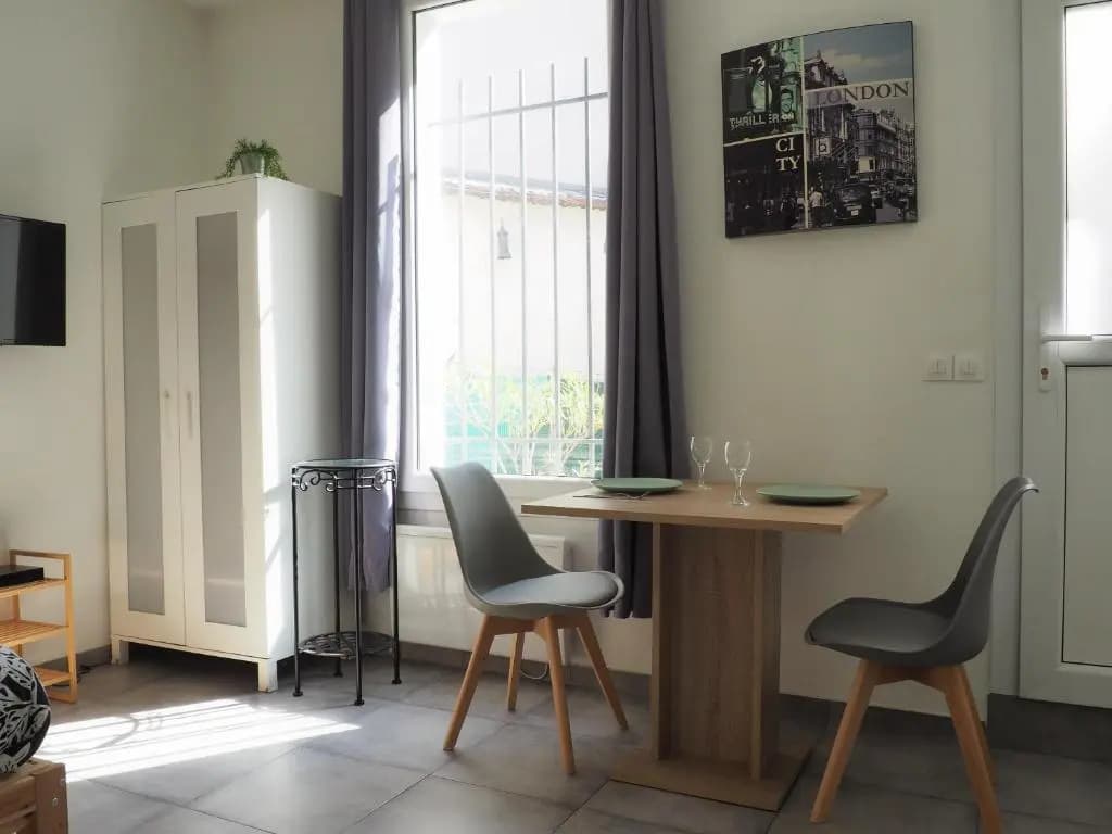 Vitry Cottage - Photo 3