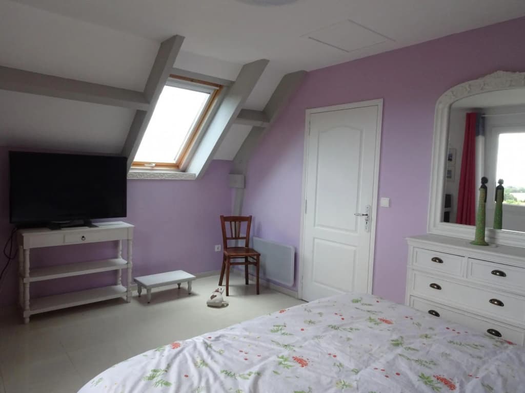 Beautiful Norman House With Outbuilding Located in the bay of Mont St Michel - Photo 3