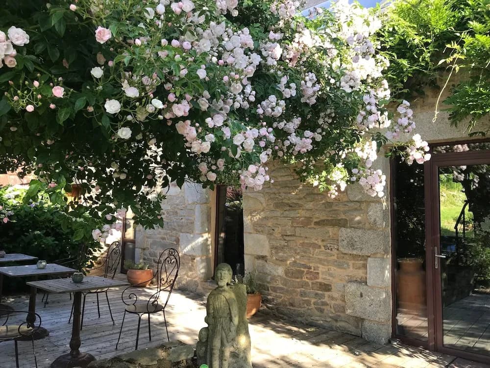 La Fontaine Blanche - Photo 1