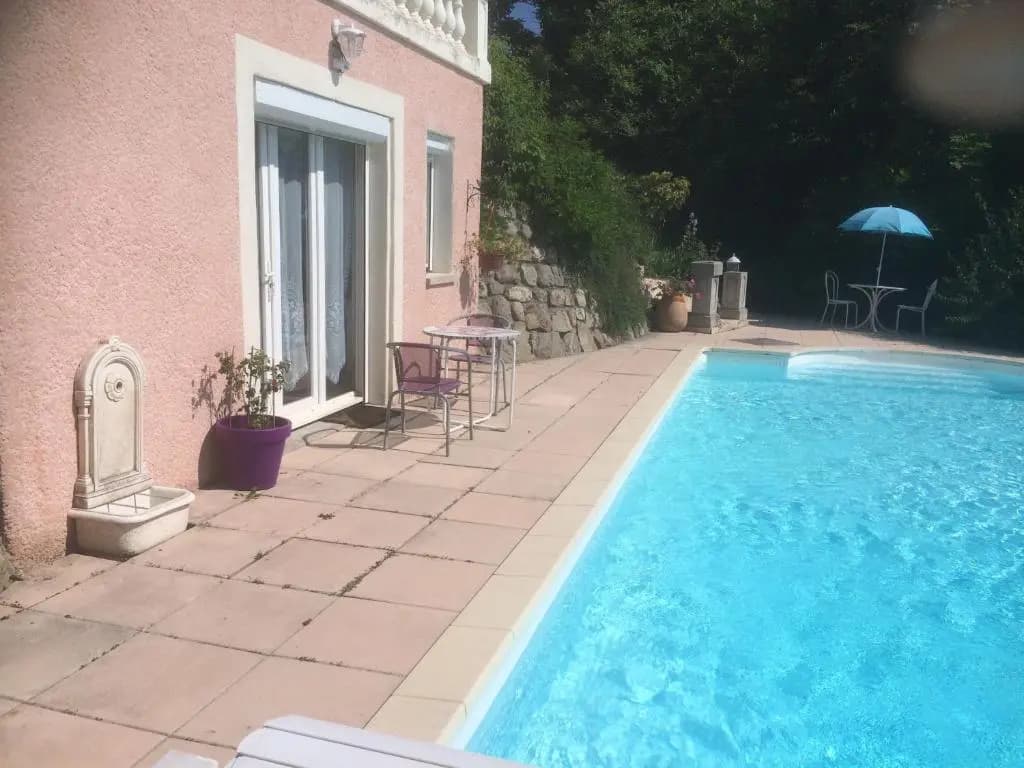 Studio indépendant dans villa avec piscine à Gap - Photo 5