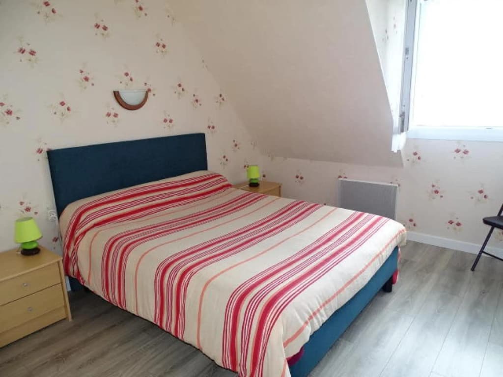 Holiday Home in Plouhinec With Sea Views - Photo 4