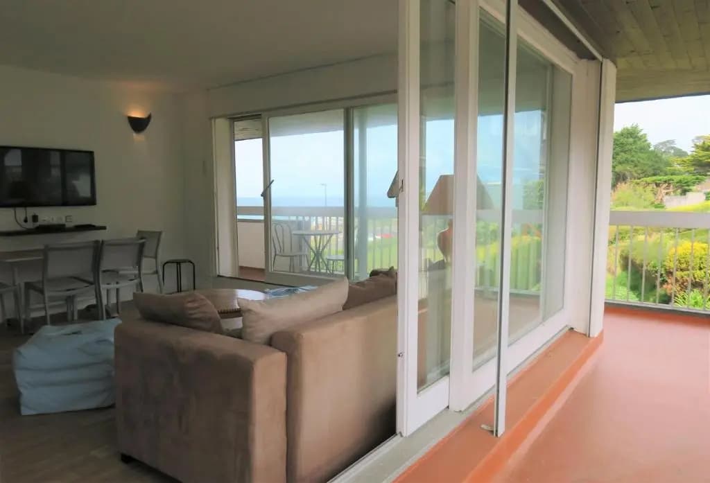 Appartement VUE SUR MER avec terrasse, plage de Trestraou à PERROS-GUIREC - Ref 861 - Photo 3