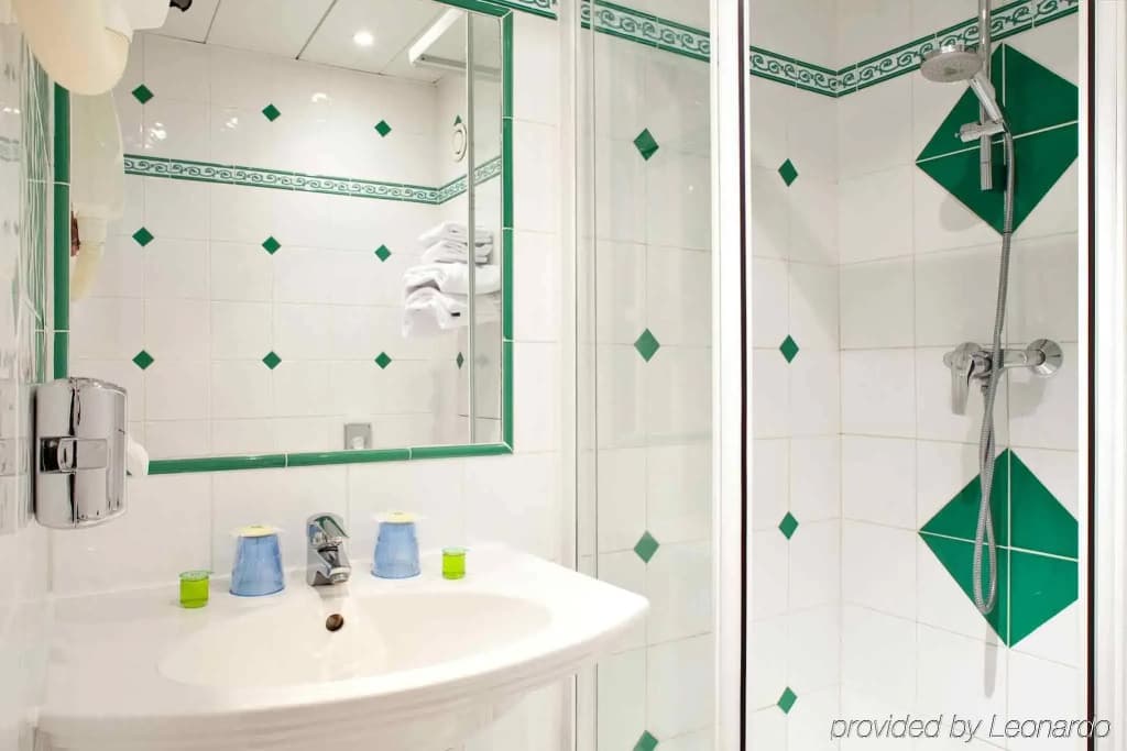 ibis Styles Paris 15 Lecourbe - Miniature 8
