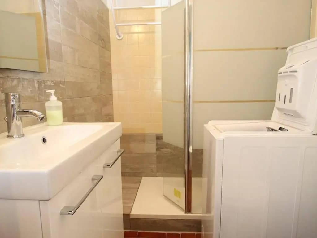 Appartement Balaruc-les-Bains, 1 pièce, 2 personnes - FR-1-553-53 - Miniature 8