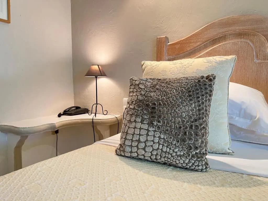 Hotel Les Messugues - Miniature 6