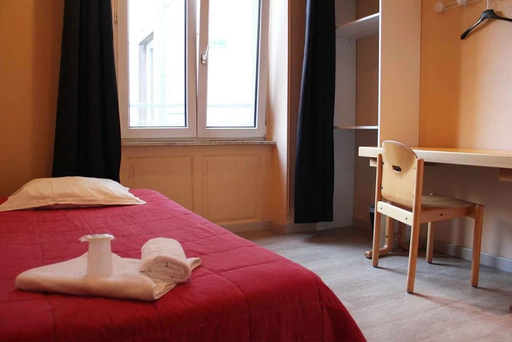 budget hotel weber-Strasbourg Centre Gare - Photo 4