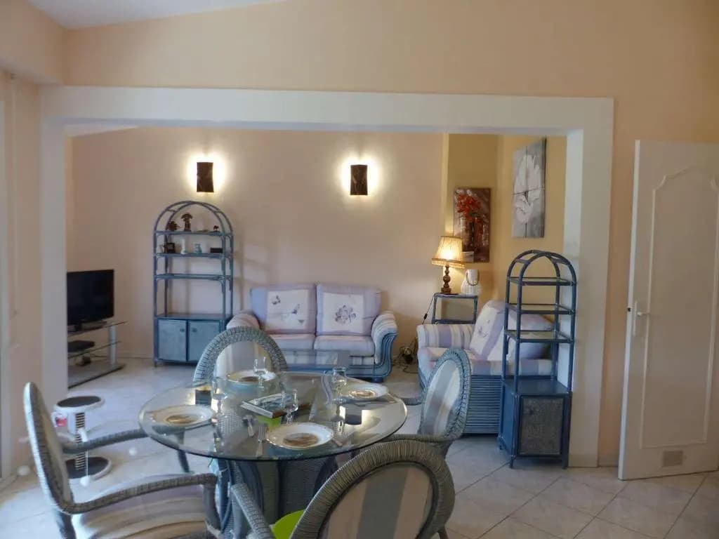 Appartement Le Lavandou, 3 pièces, 4 personnes - FR-1-308-144 - Photo 3