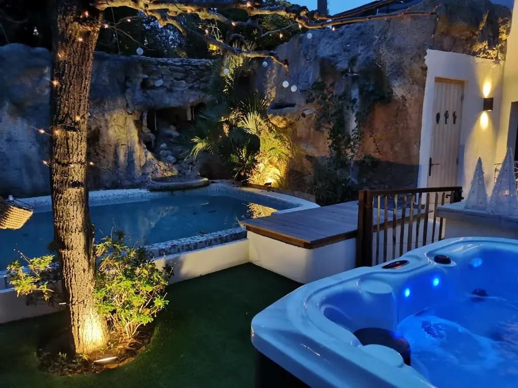 Casa Louise Suites and Spas - Miniature 8