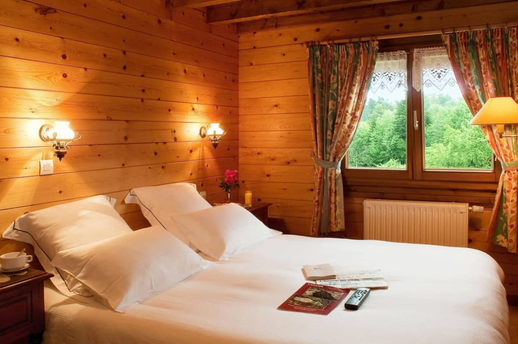 Hotel Neuhauser - Photo 2