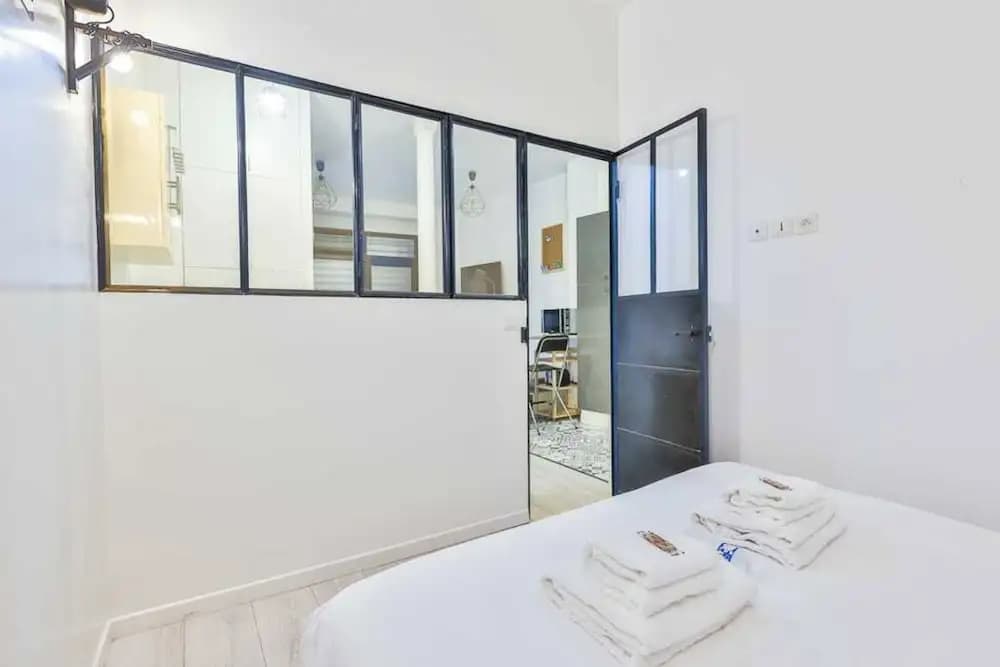Bright Apartment - 1br/4p - Gare - Photo 3