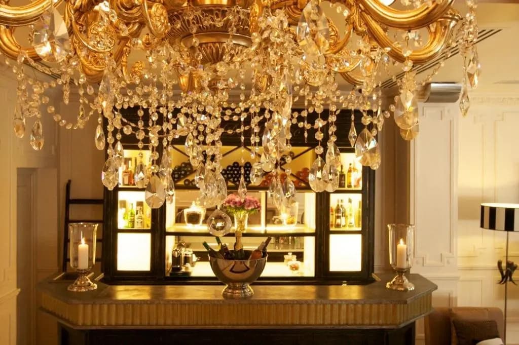 Hotel De Monaco - Photo 2