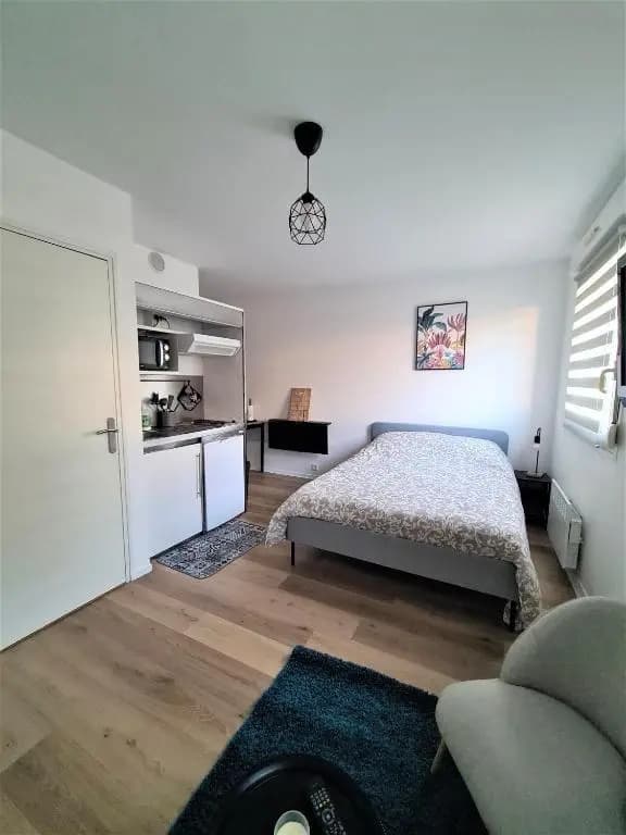 Studio confort calme centre de Reims Boulevard de la Paix - Photo 2