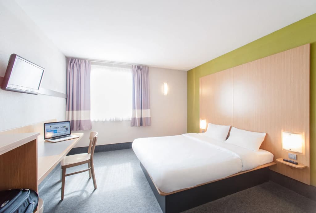 B&B HOTEL Orange - Miniature 7