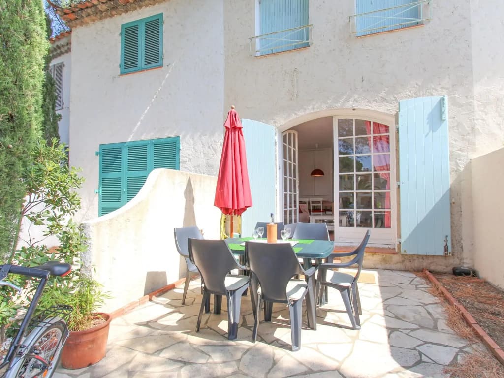 Pleasant holiday home in Port Grimaud with garden - Miniature 8