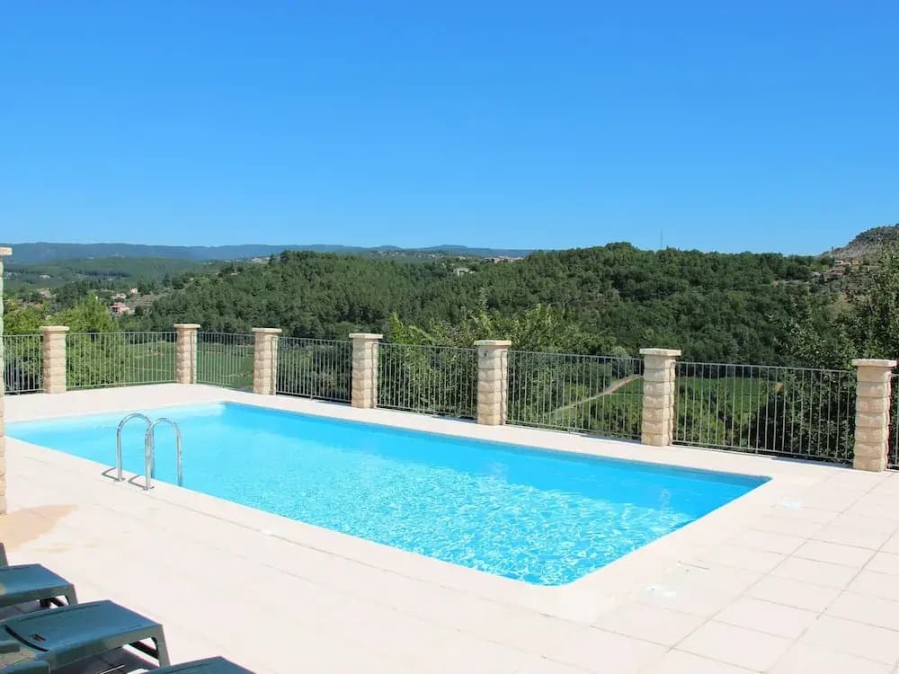 Peaceful Holiday Home in Les Vans, Ardeche With Pool - Photo 4