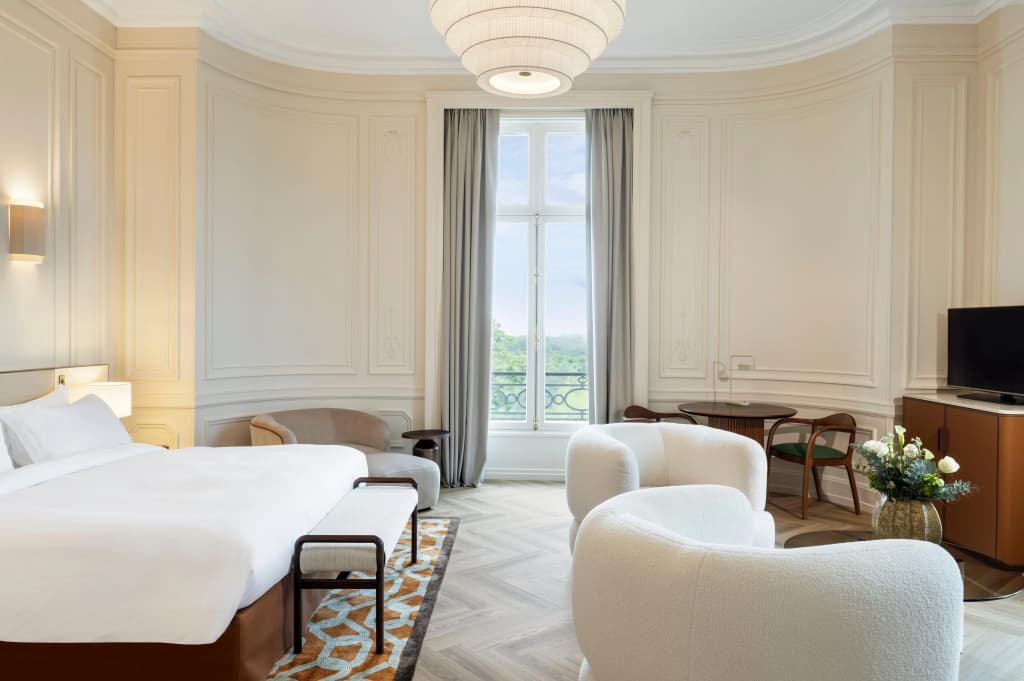 InterContinental Chantilly Chateau Mont Royal by IHG - Miniature 7