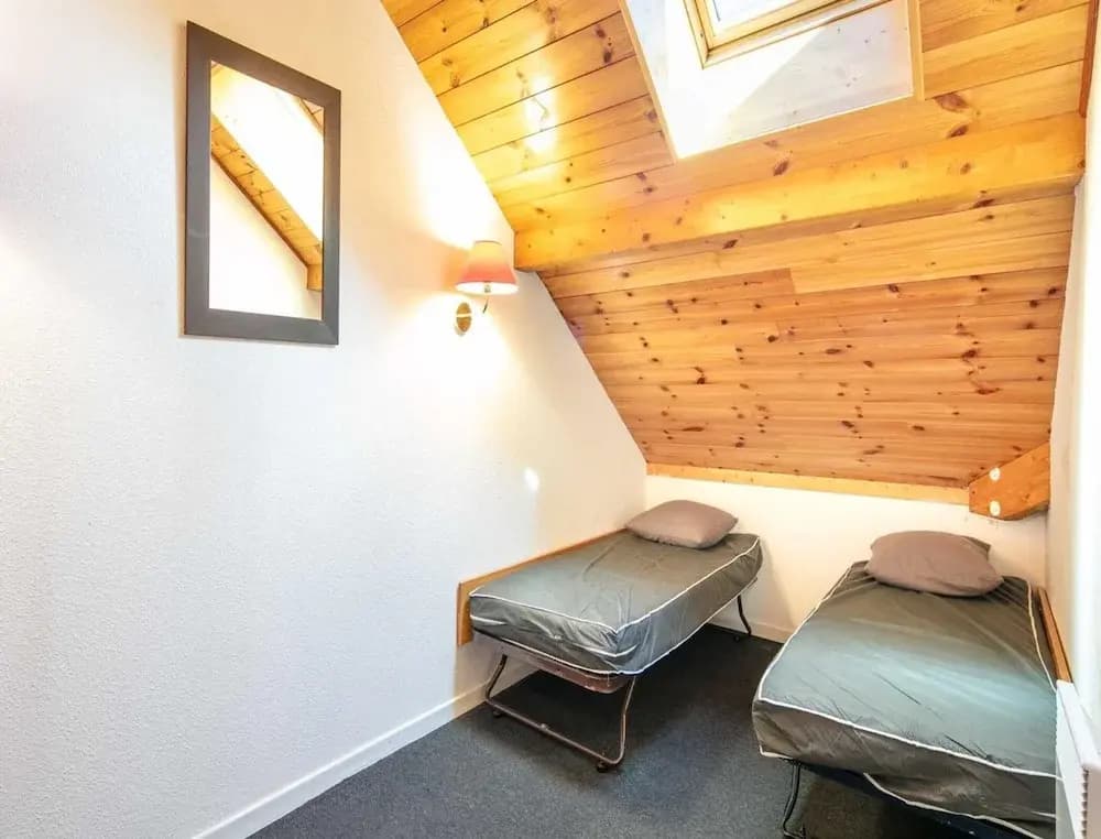 Duplex Apartment With Balcony - Photo 2
