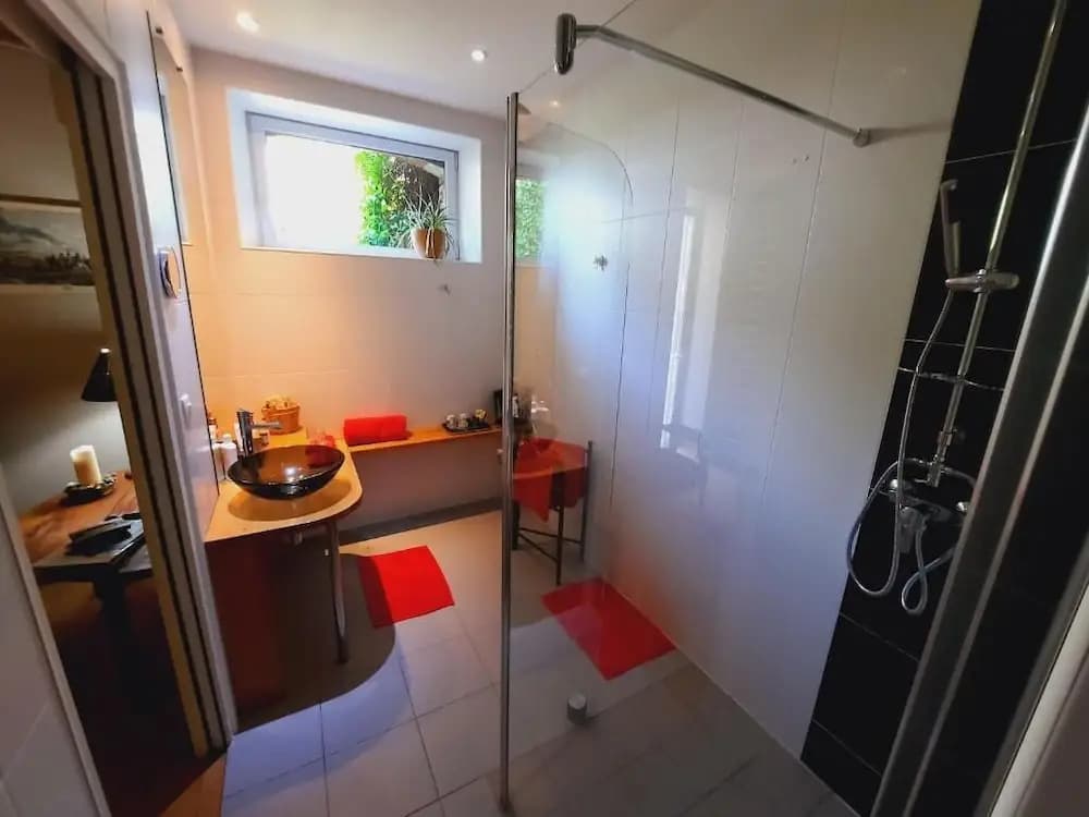 Stuart Lodge - Miniature 7
