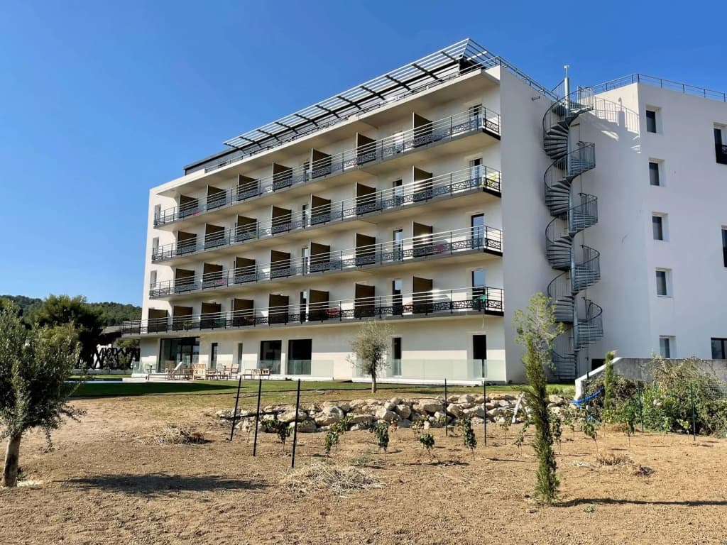Golden Tulip Martigues Provence - Photo 1