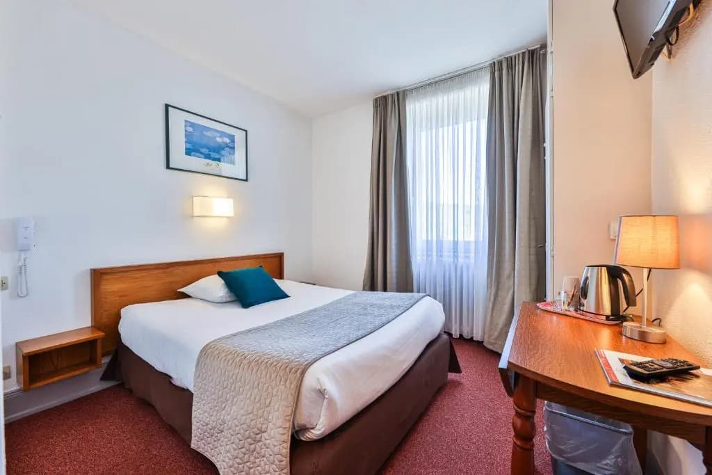 Hotel Deybach - Photo 5