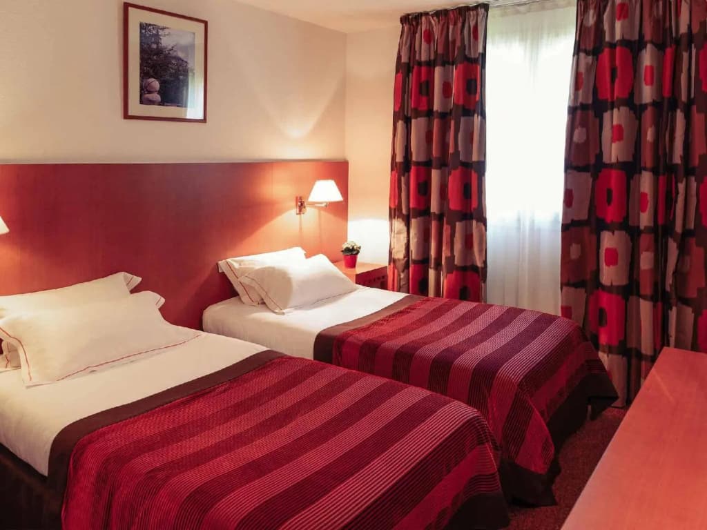 Brit Hotel Confort Alencon - Photo 3