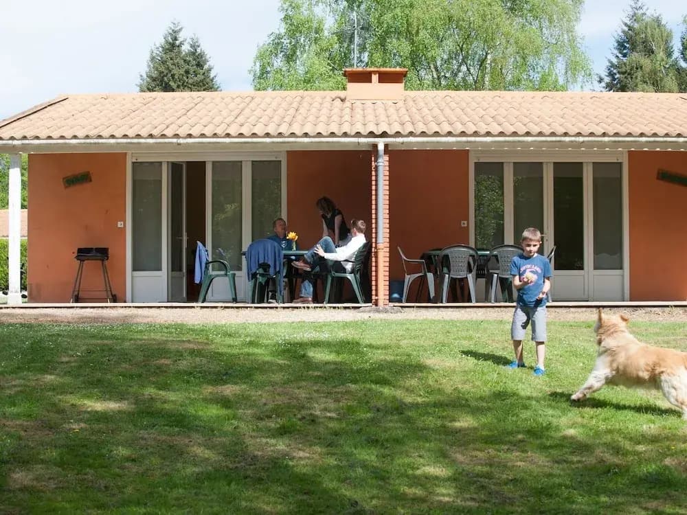 Cosy Cottage in Sauze-vaussais With Shared Pool - Photo 5