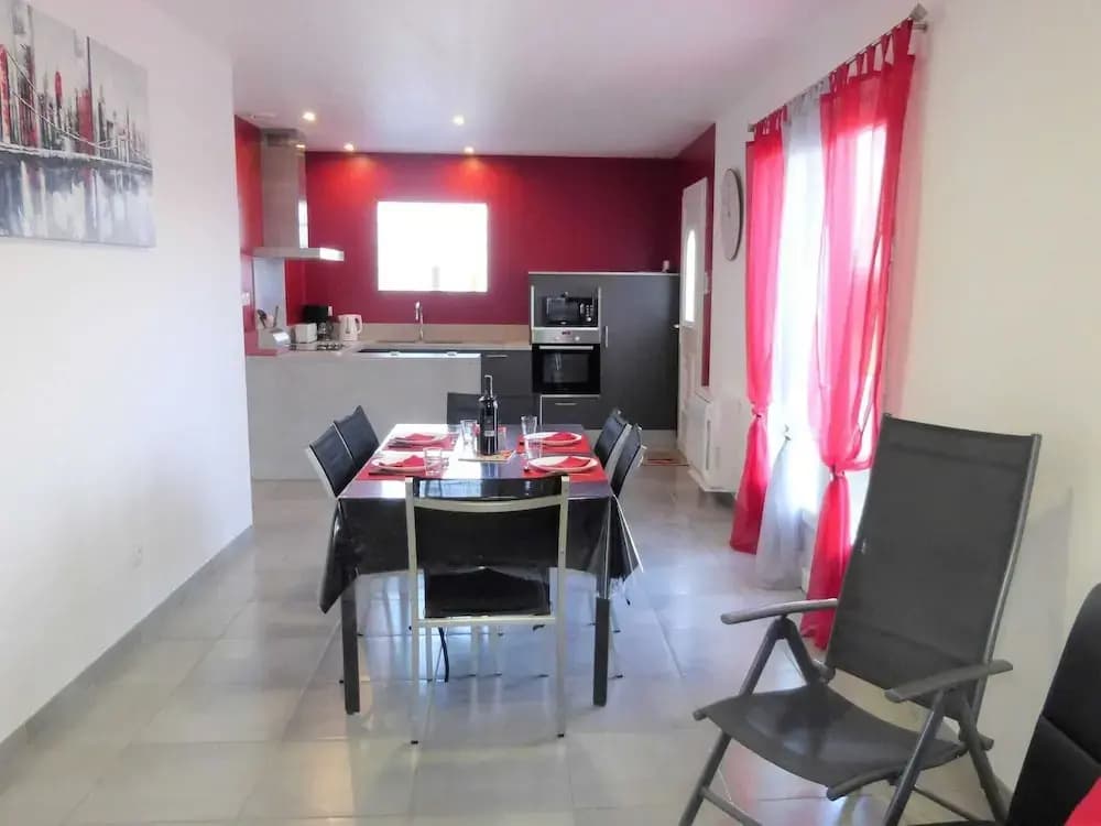 Ground Floor Home With Modern Design, Montagnac - Miniature 6