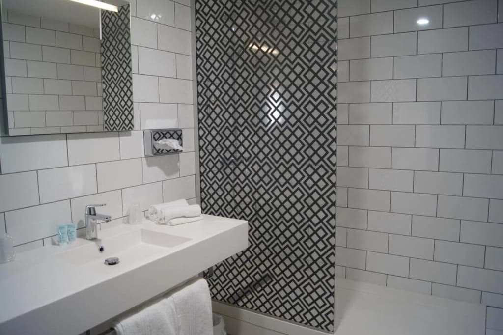 ibis Styles Auxerre Nord - Miniature 7