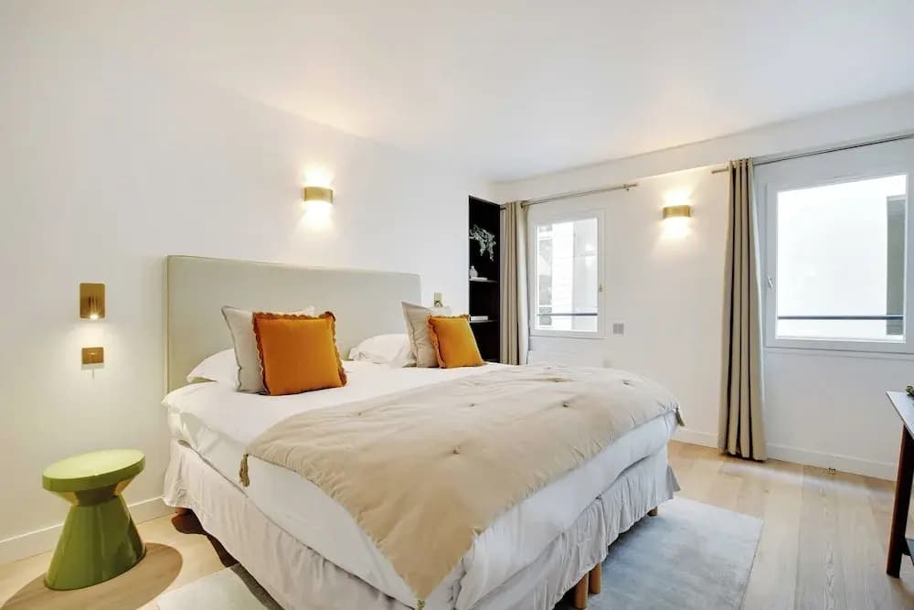 Superb Apartment With Ac-1br/2p-le Marais - Miniature 6