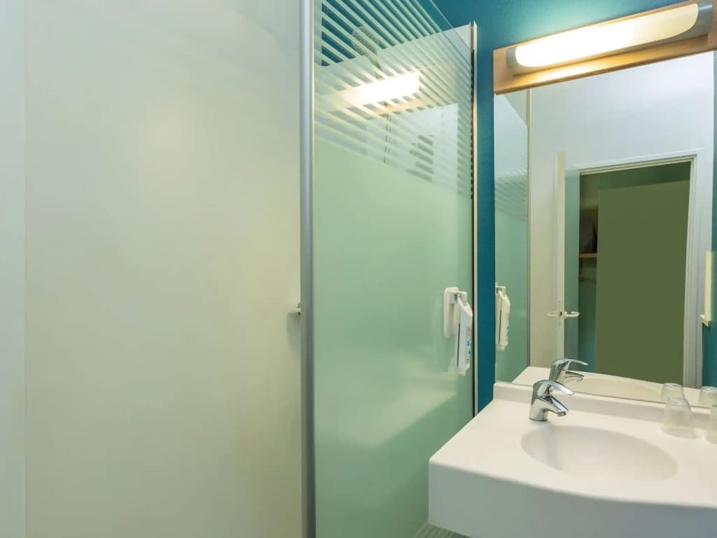 ibis budget Paris Porte de Pantin - Miniature 8