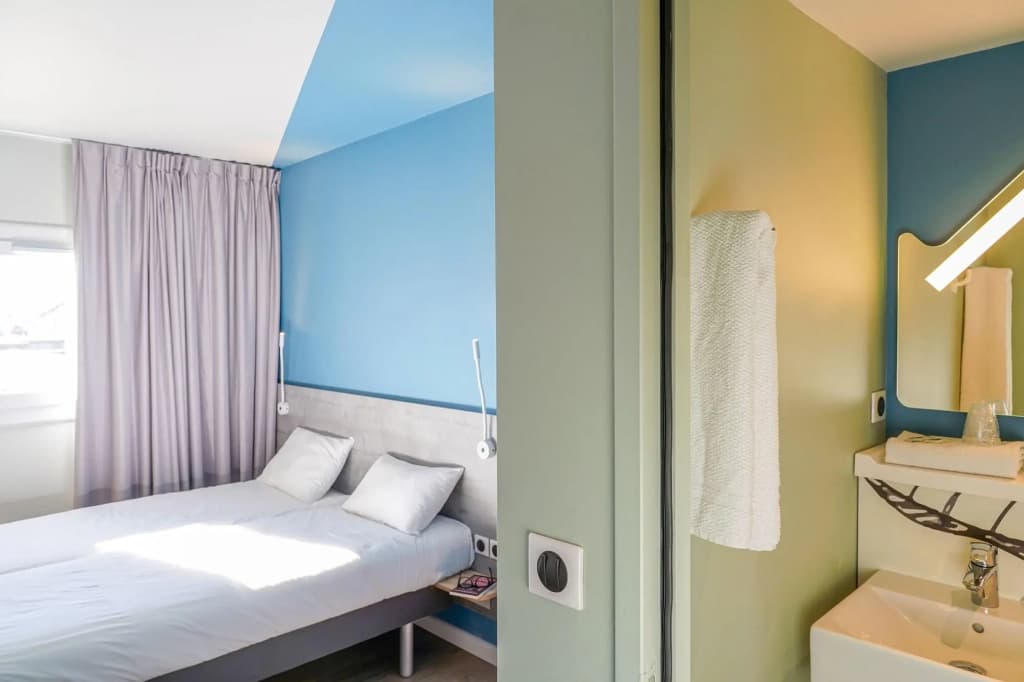 ibis budget Aubenas - Photo 2