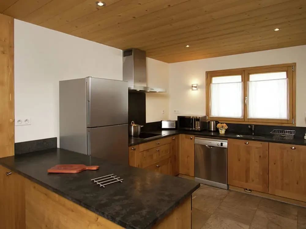 Chalet in Les 2 Alpes Near Ski Piste - Miniature 7