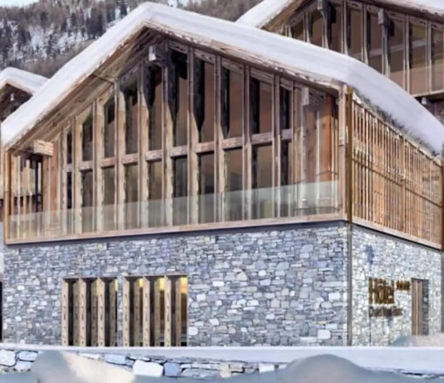 Hôtel Mont-Blanc - Photo 1