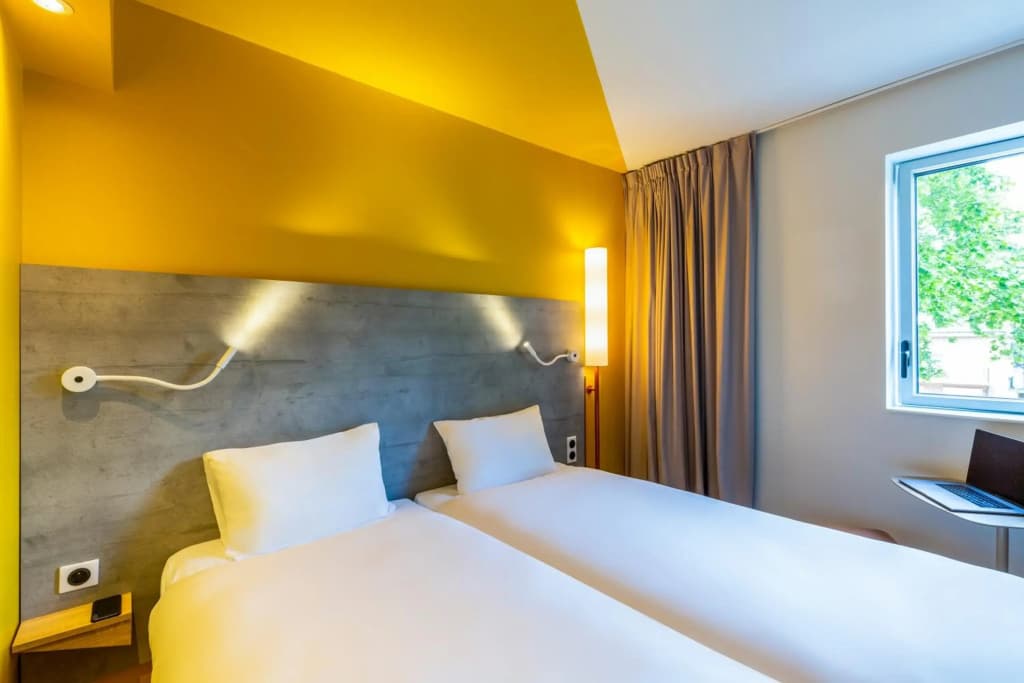 ibis budget Paris Clichy Mairie - Miniature 8