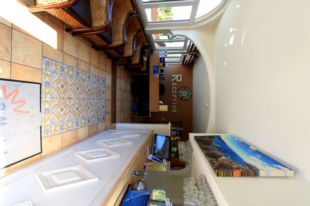 Hotel Bella Vista - Photo 2