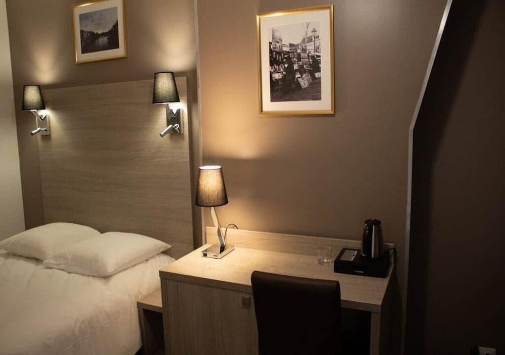 Paris Rooms & Dreams Hotel - Photo 2