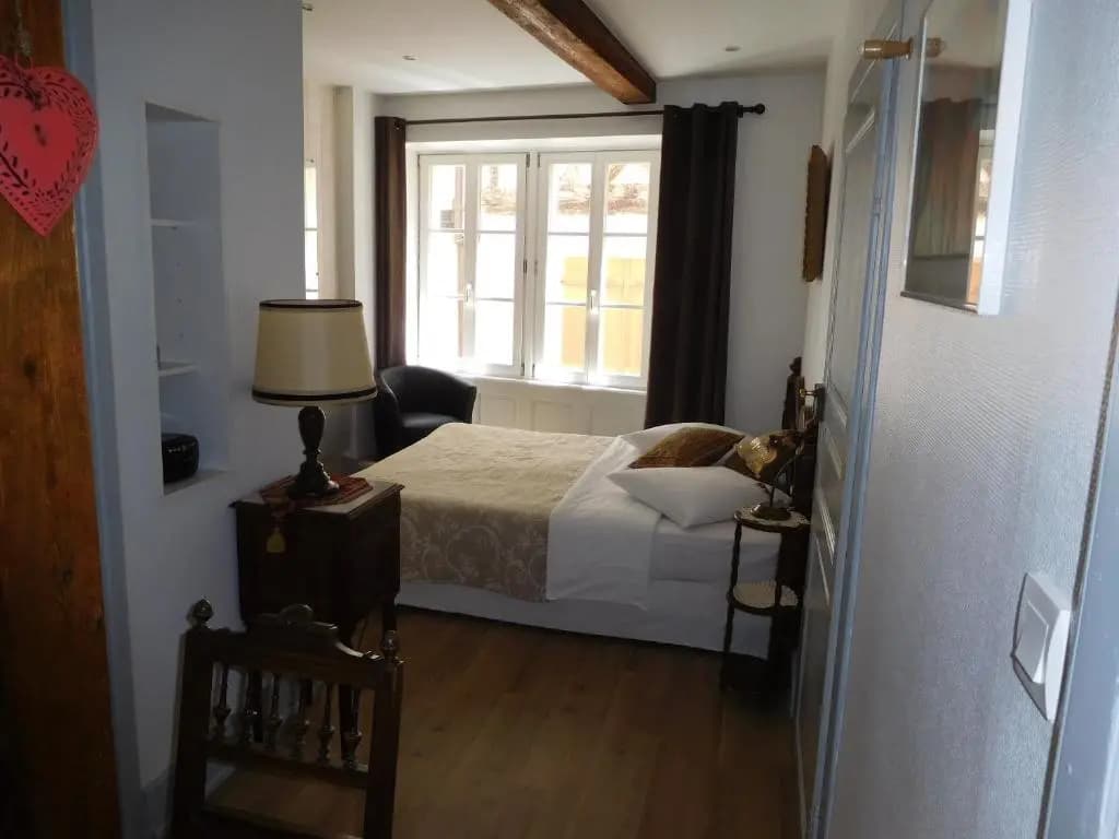 Location "Charme" - Photo 1
