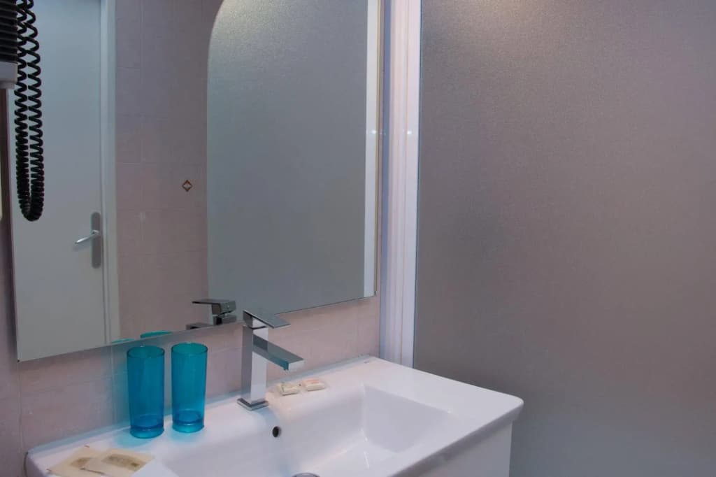 ibis Styles Annecy Le Vieux - Miniature 8
