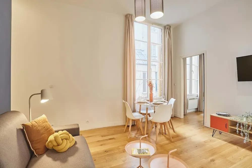 Superb Apartement Center of Paris Le Marais - Photo 3
